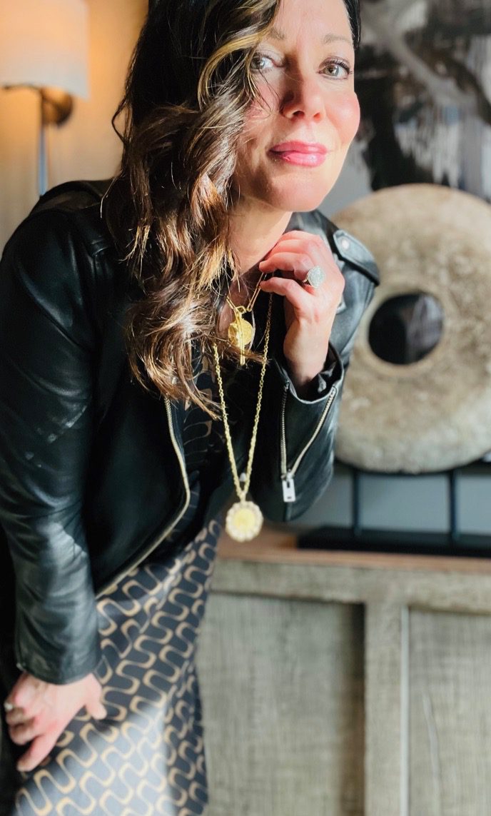 statement jewelry
heirloom pieces